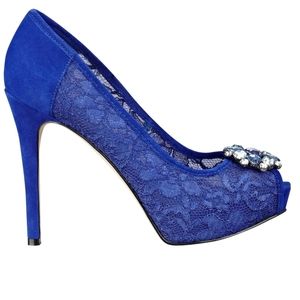 Guess Lace Hot Spot Pumps Heels